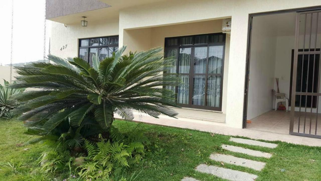Bombinhas Brasil Residence II Guest House No Centro Exteriér fotografie