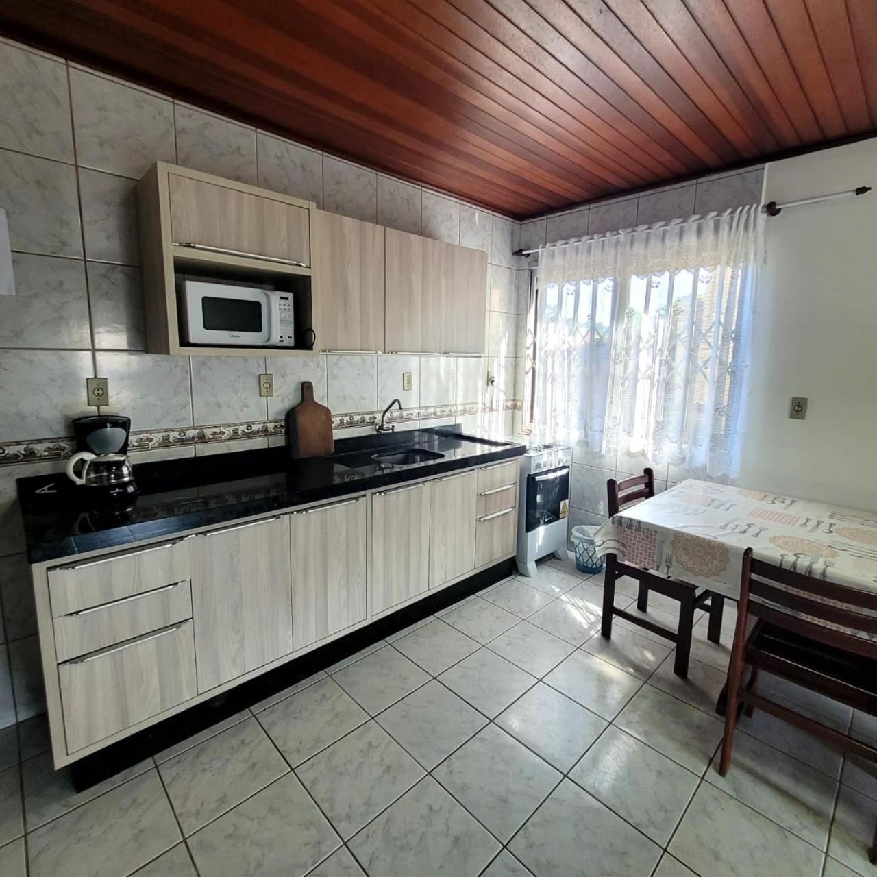 Bombinhas Brasil Residence II Guest House No Centro Exteriér fotografie